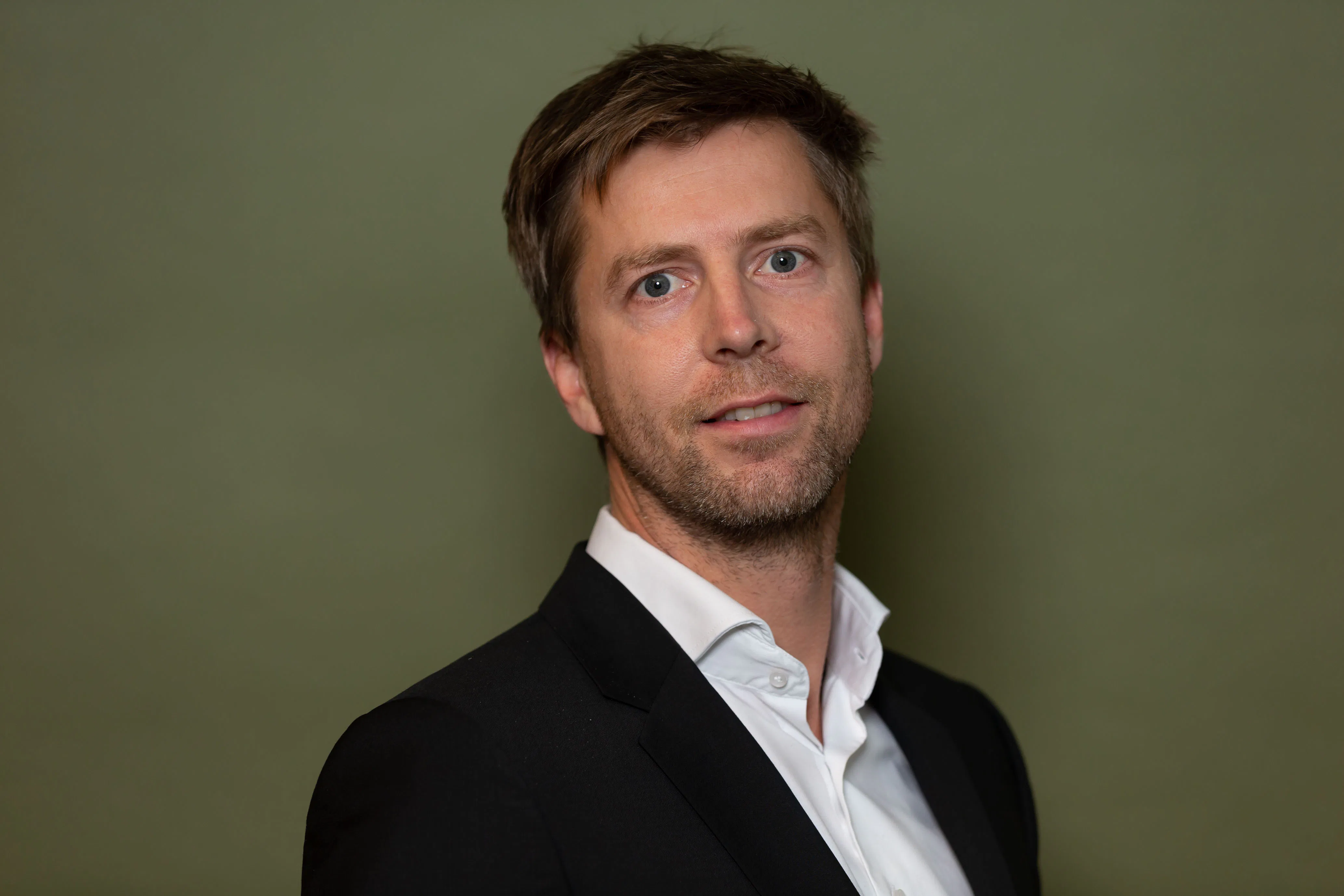 Robert  Dalenoort