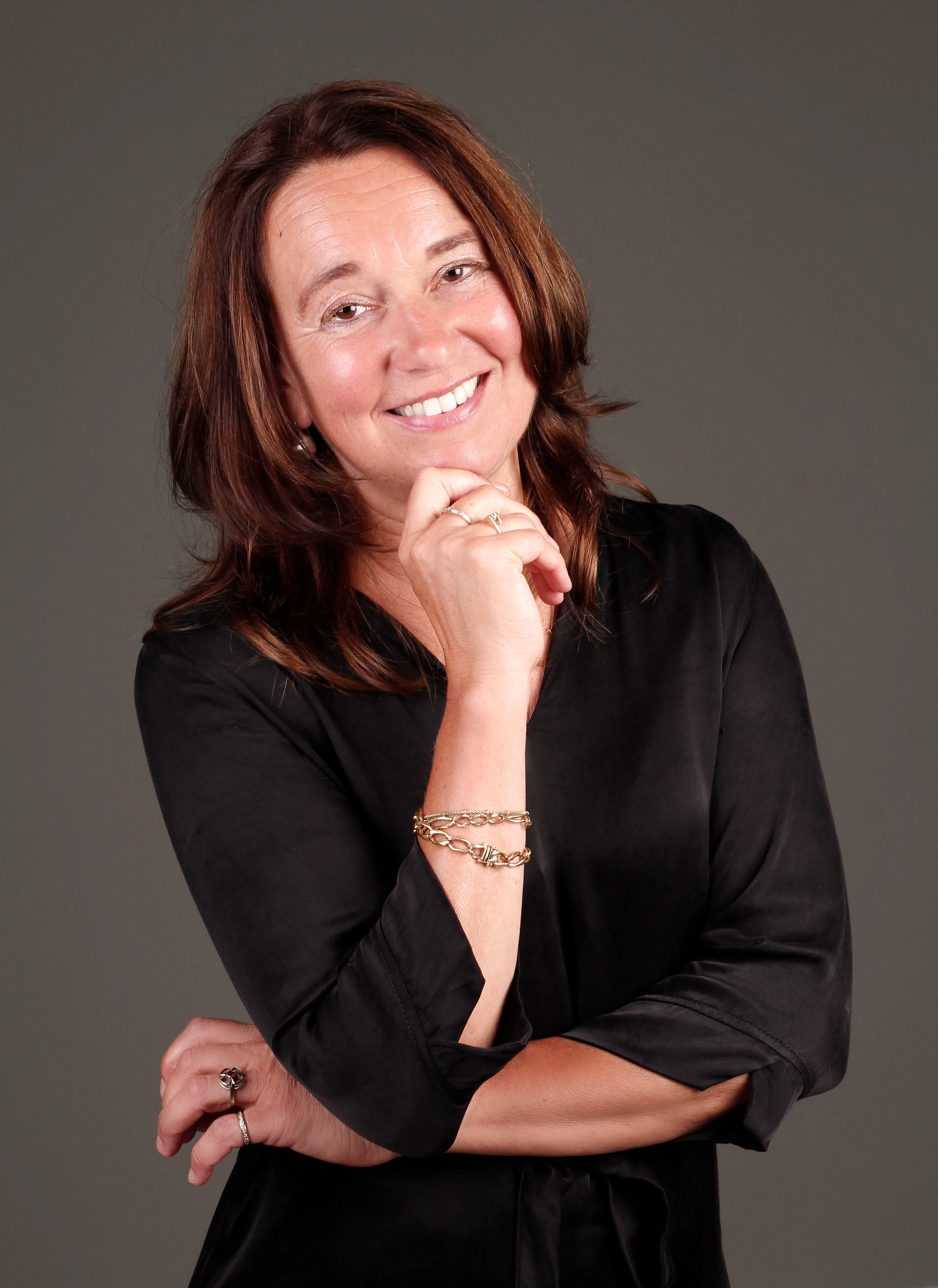 Anneke  Sipkens