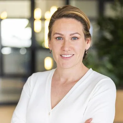 Dionne Toenbreker